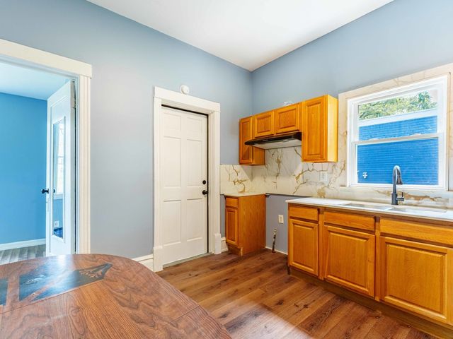 6731 S Loomis Boulevard, Chicago, IL 60636