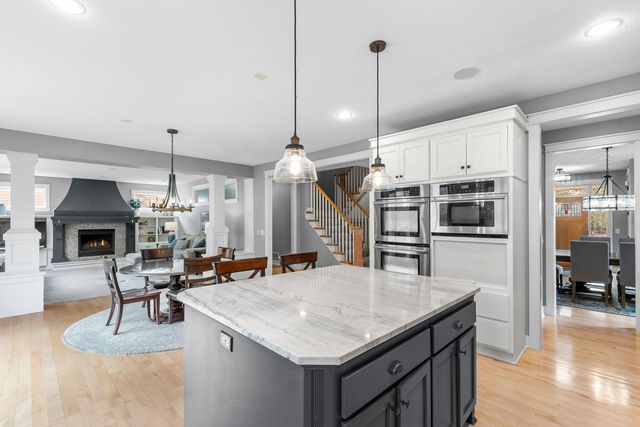 11364 Entrevaux Drive, Eden Prairie, MN 55347