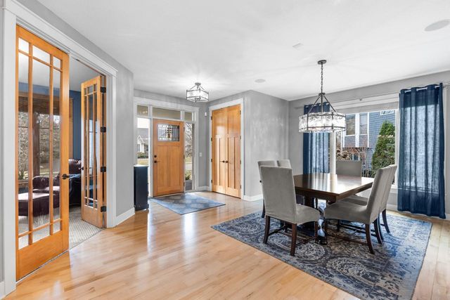 11364 Entrevaux Drive, Eden Prairie, MN 55347