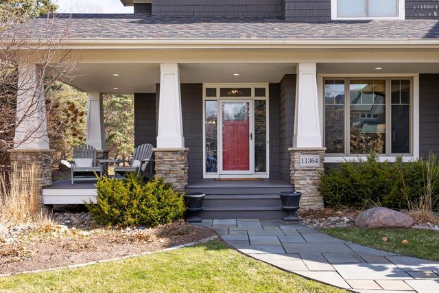 11364 Entrevaux Drive, Eden Prairie, MN 55347