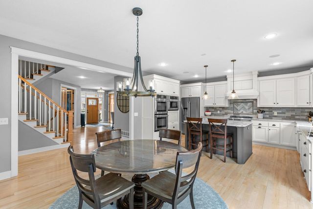 11364 Entrevaux Drive, Eden Prairie, MN 55347