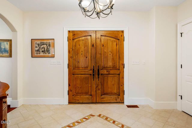 801 Oxbow Crossing Road, Chapel Hill, NC 27516