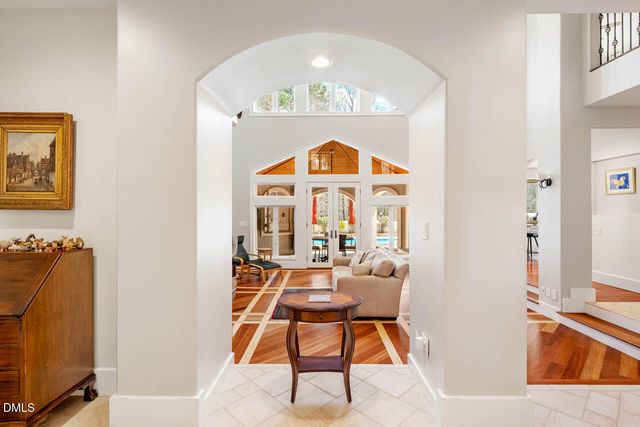 801 Oxbow Crossing Road, Chapel Hill, NC 27516