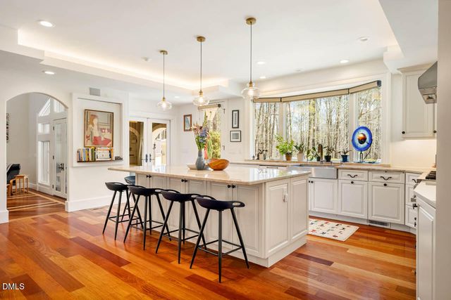 801 Oxbow Crossing Road, Chapel Hill, NC 27516