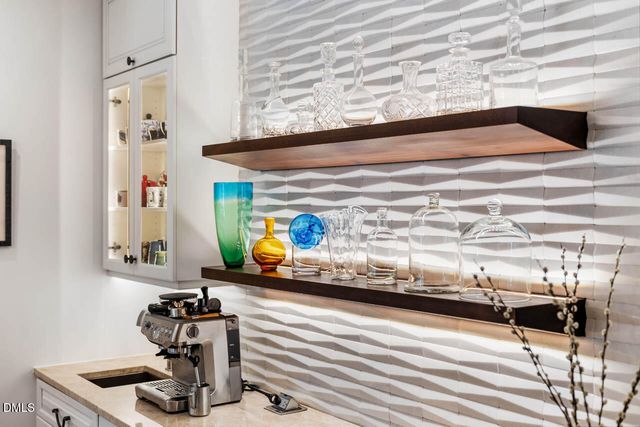 801 Oxbow Crossing Road, Chapel Hill, NC 27516