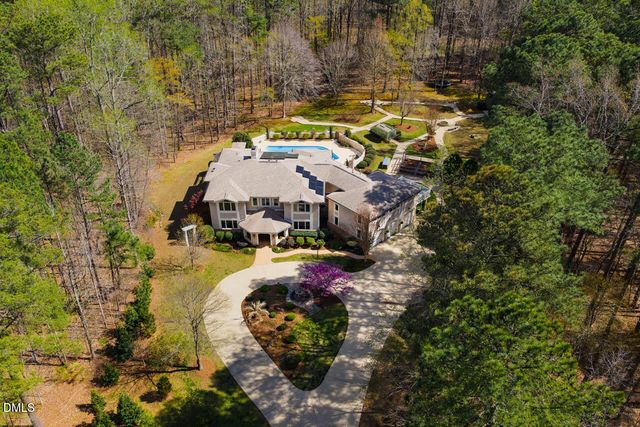 801 Oxbow Crossing Road, Chapel Hill, NC 27516