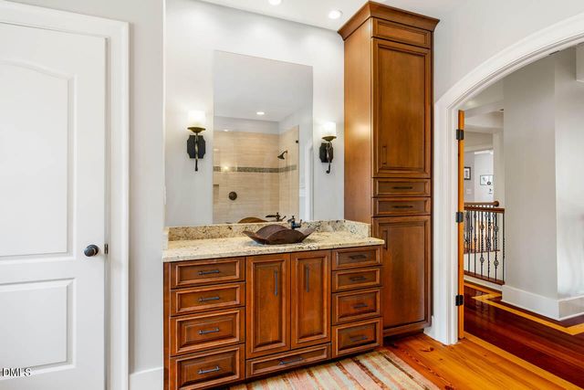 801 Oxbow Crossing Road, Chapel Hill, NC 27516