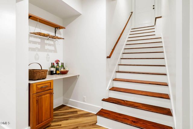 801 Oxbow Crossing Road, Chapel Hill, NC 27516