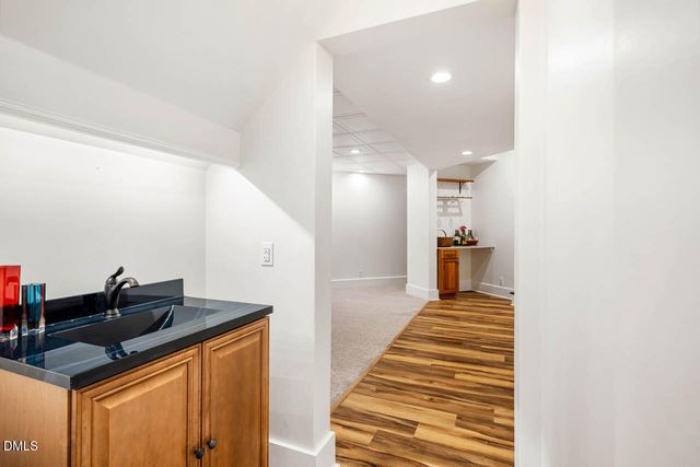 801 Oxbow Crossing Road, Chapel Hill, NC 27516