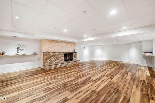 801 Oxbow Crossing Road, Chapel Hill, NC 27516