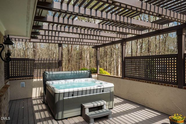 801 Oxbow Crossing Road, Chapel Hill, NC 27516