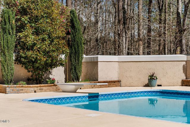 801 Oxbow Crossing Road, Chapel Hill, NC 27516