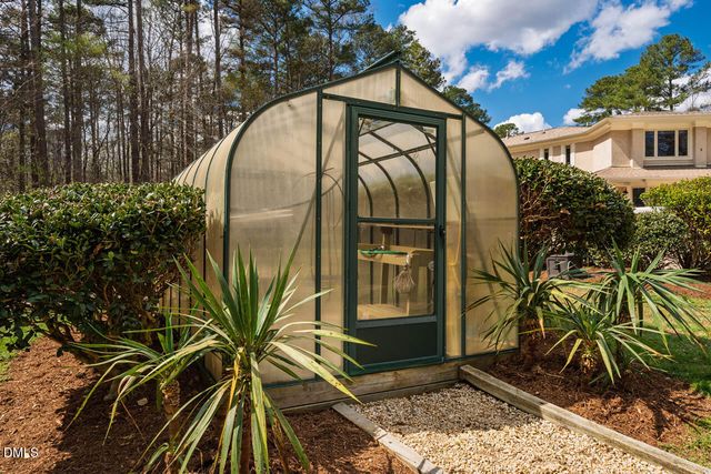 801 Oxbow Crossing Road, Chapel Hill, NC 27516