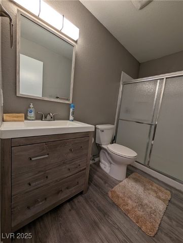 460 Elm Drive 103, Las Vegas, NV 89169