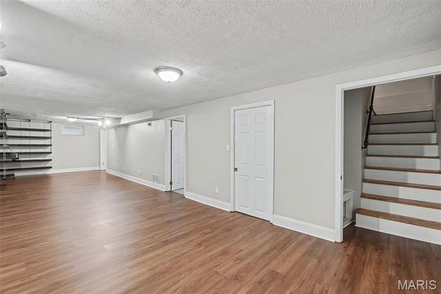 502 Pine Street, St Charles, MO 63301