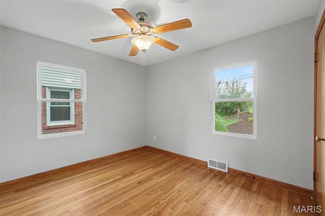 502 Pine Street, St Charles, MO 63301