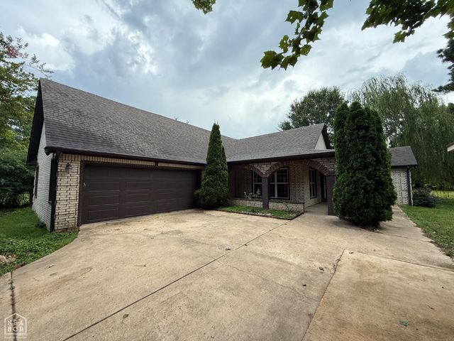 3220 Horseshoe Trails, Jonesboro, AR 72404