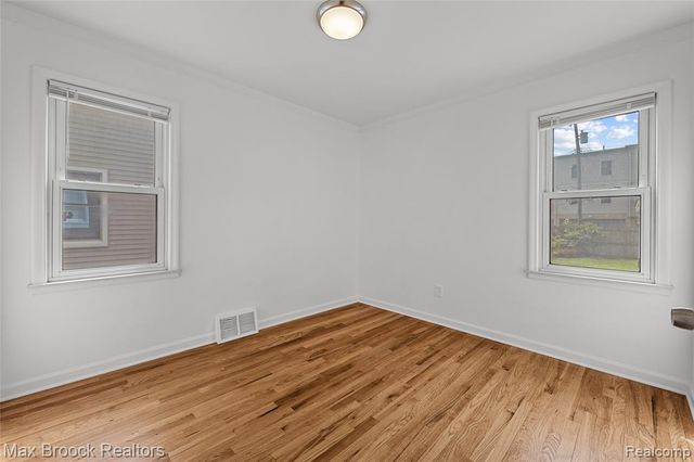 816 E 3rd Street, Royal Oak, MI 48067