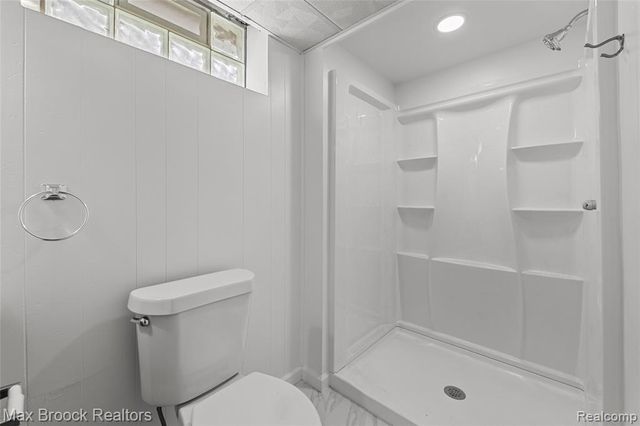 816 E 3rd Street, Royal Oak, MI 48067