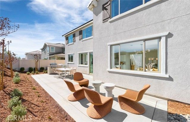 4635 Stratford Place, Perris, CA 92571