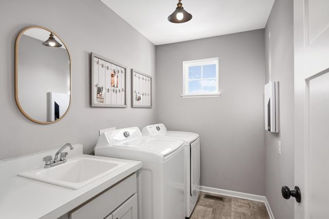 7020 Huckleberry Drive, Minnetrista, MN 55331