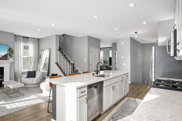 7020 Huckleberry Drive, Minnetrista, MN 55331