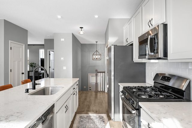 7020 Huckleberry Drive, Minnetrista, MN 55331