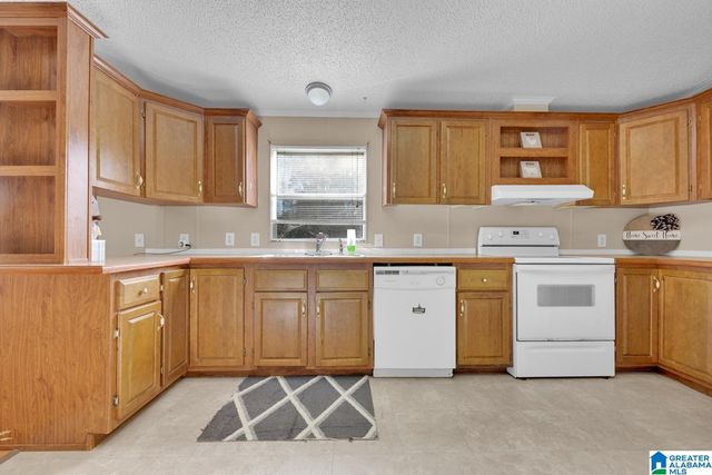 2751 RHODY DRIVE, Gardendale, AL 35071