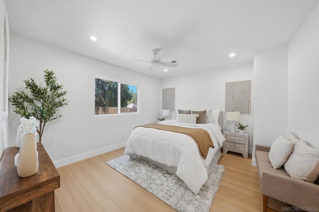 Image 14 of property listing at 112 Country Club Drive, Chula Vista, CA 91911