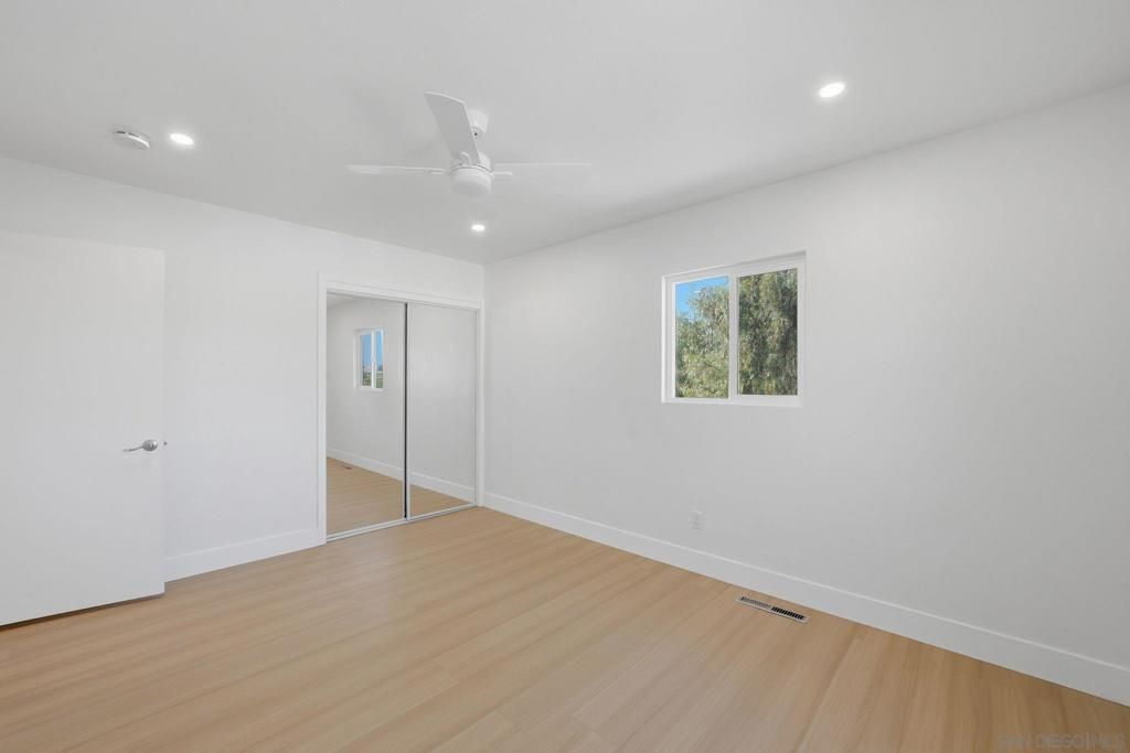 Image 21 of property listing at 112 Country Club Drive, Chula Vista, CA 91911