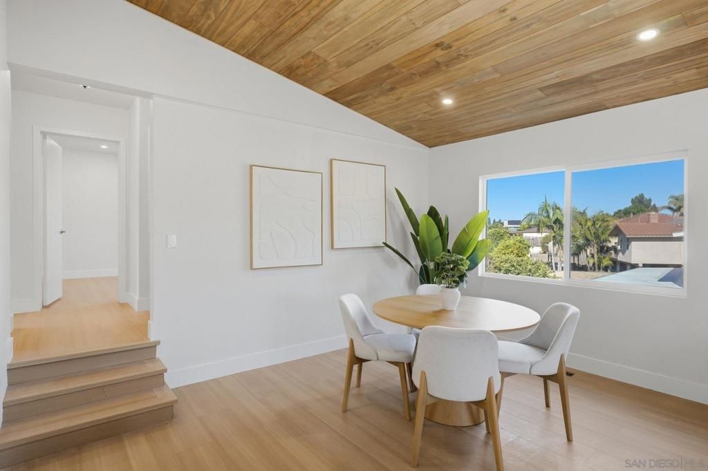 Image 7 of property listing at 112 Country Club Drive, Chula Vista, CA 91911