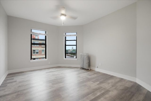 6214 S Dorchester Avenue 4, Chicago, IL 60637