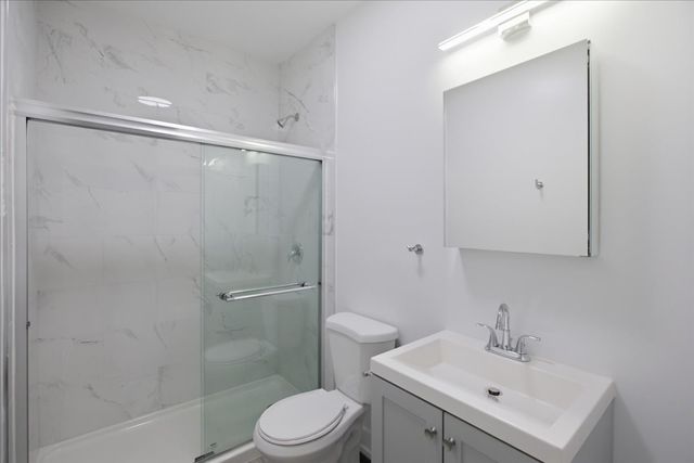 6214 S Dorchester Avenue 4, Chicago, IL 60637