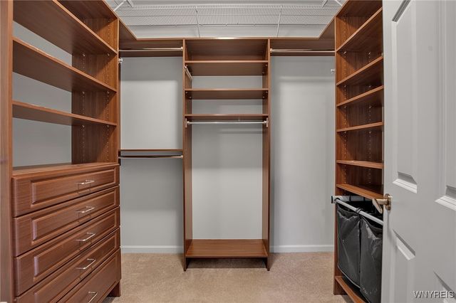 112 Haverford Lane, Amherst, NY 14221