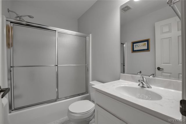 112 Haverford Lane, Amherst, NY 14221