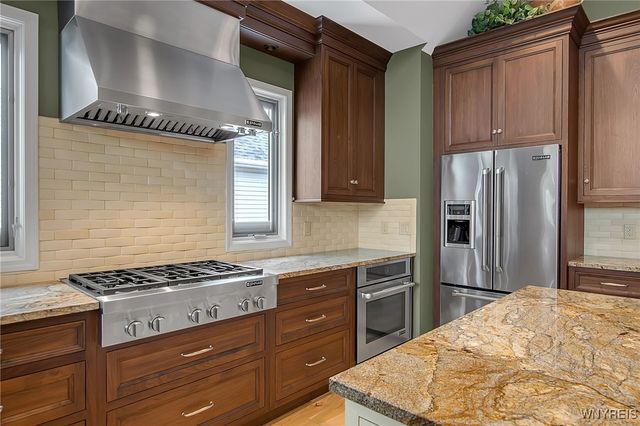 112 Haverford Lane, Amherst, NY 14221