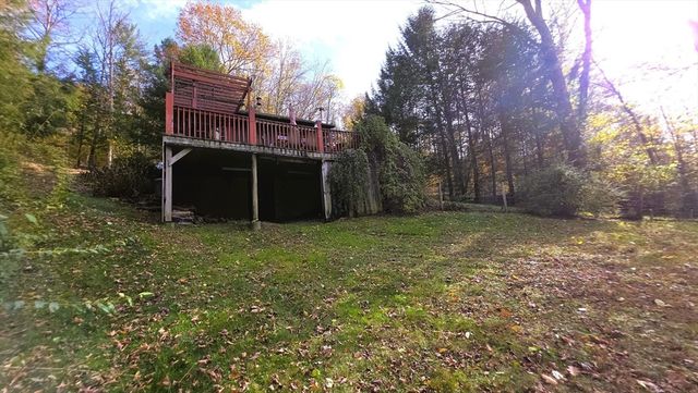 7 Hog Hollow Rd, Buckland, MA 01370