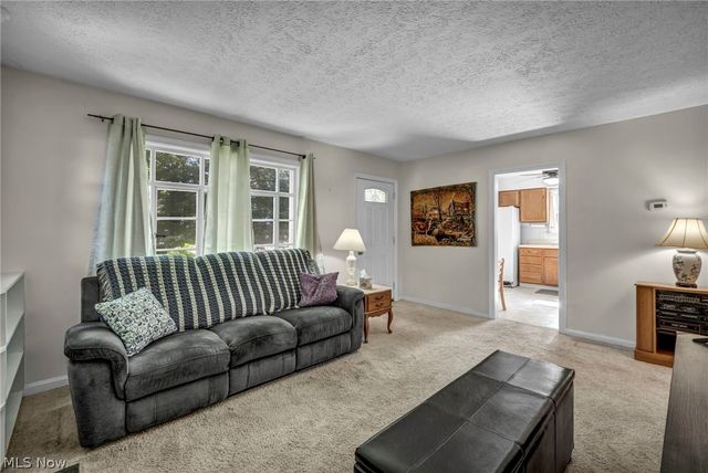 8375 Nowlen Street, Mentor, OH 44060