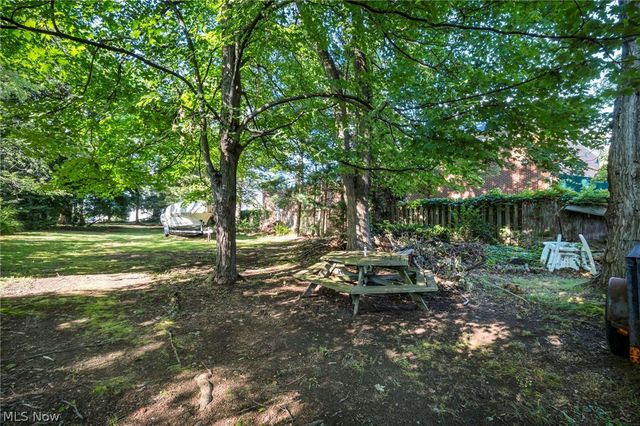 8375 Nowlen Street, Mentor, OH 44060