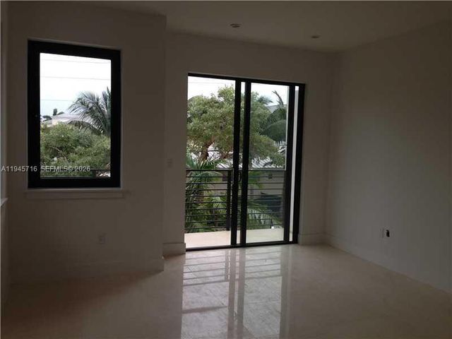 474 Fernwood Rd 474, Key Biscayne, FL 33149