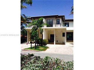474 Fernwood Rd 474, Key Biscayne, FL 33149
