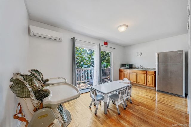 80 George Street, Babylon, NY 11702
