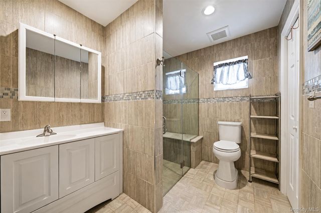 80 George Street, Babylon, NY 11702