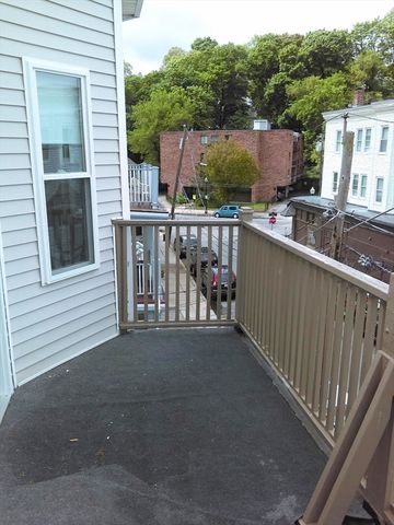 11 Montfern Ave 3, Boston, MA 02135
