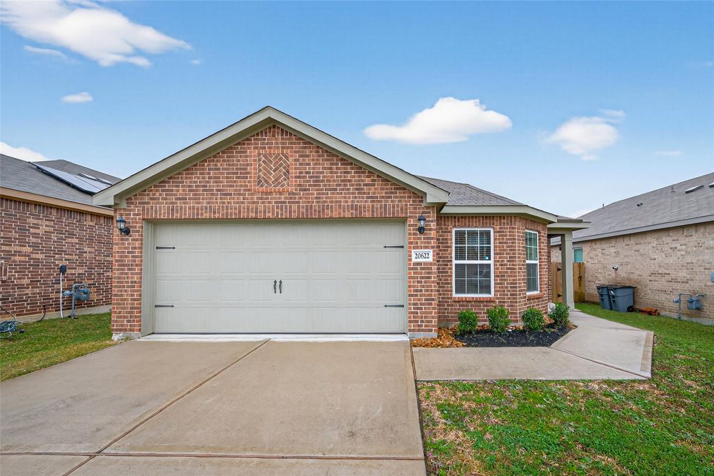 20622 Bauer Moonlight Drive, Hockley, TX 77447