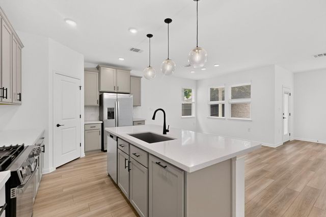 1411 Iberville DR 30, Pflugerville, TX 78660