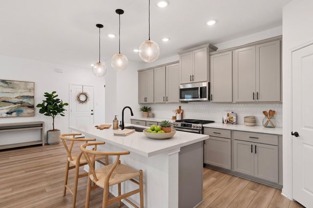 1411 Iberville DR 30, Pflugerville, TX 78660