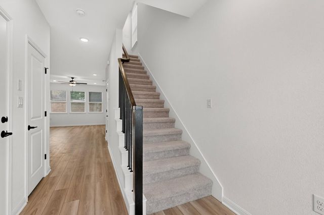 1411 Iberville DR 30, Pflugerville, TX 78660