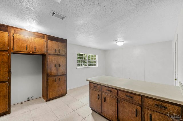 5402 Douglas St, Milton, FL 32570