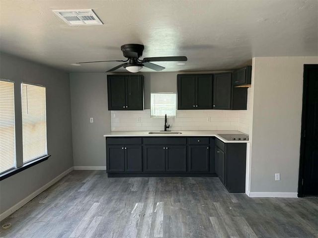 209 N Tuttle Street, Oklahoma City, OK 73107